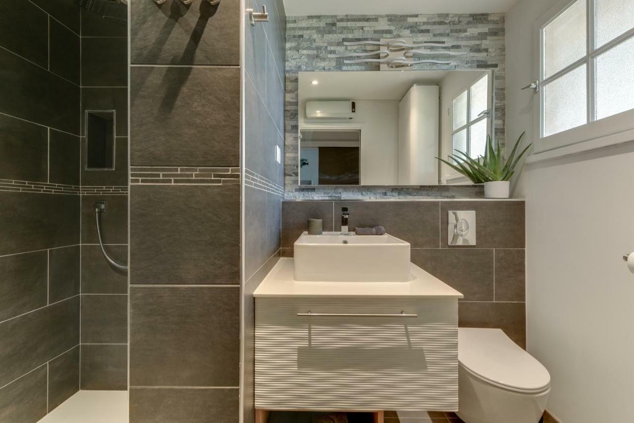Le Hameau Des Pins Apartment Saint-Raphaël Екстериор снимка