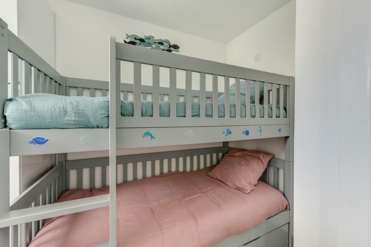Le Hameau Des Pins Apartment Saint-Raphaël Екстериор снимка